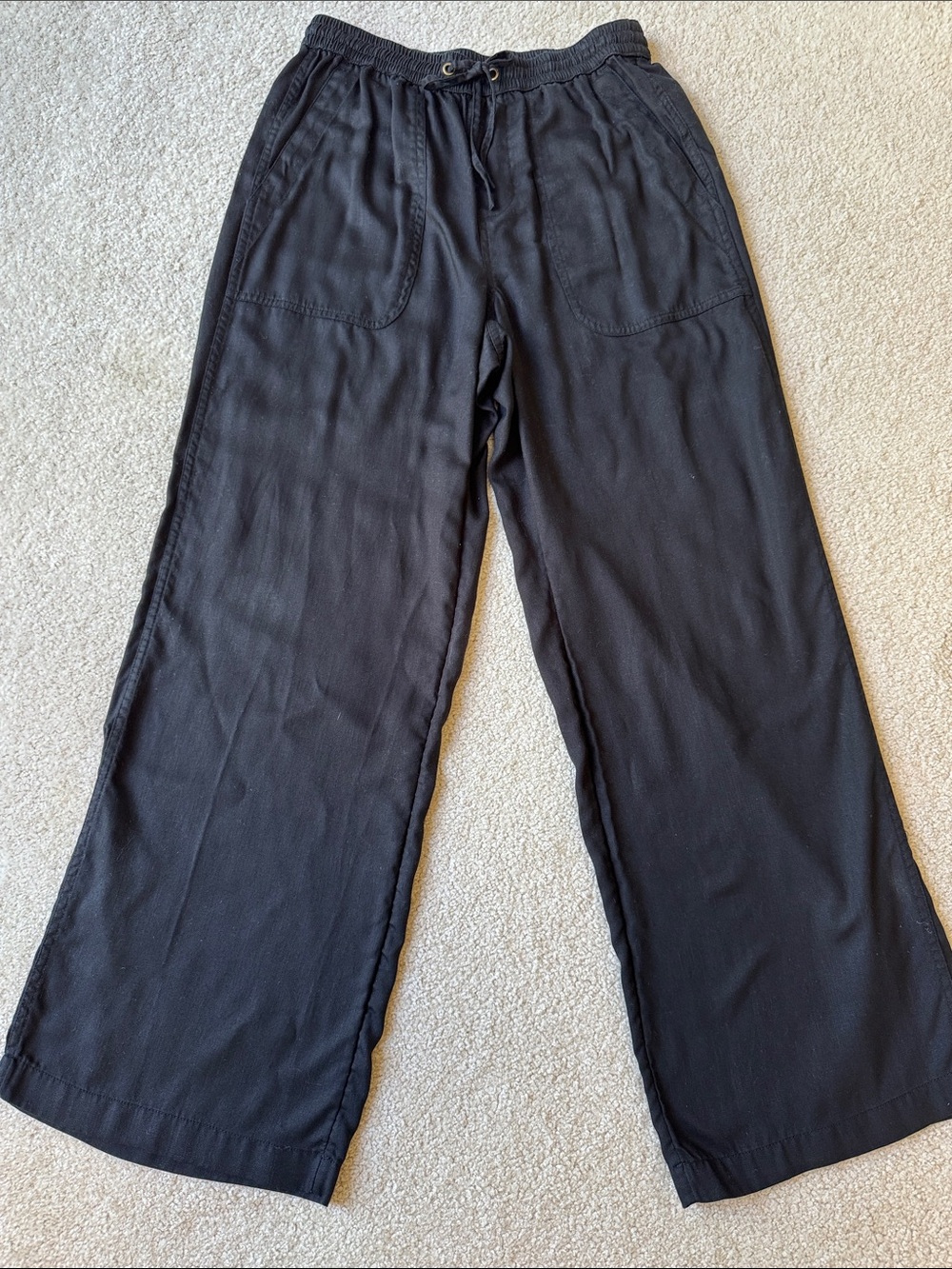 LANDS’ END Black Drawstring with two side pockets Casual Pants